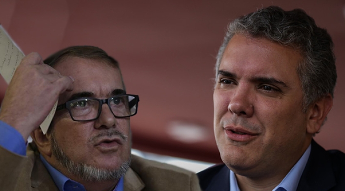 El líder de la Farc le pidió al presidente seguir trabajando por la paz. El líder de la Farc le pidió al presidente seguir trabajando por la paz.