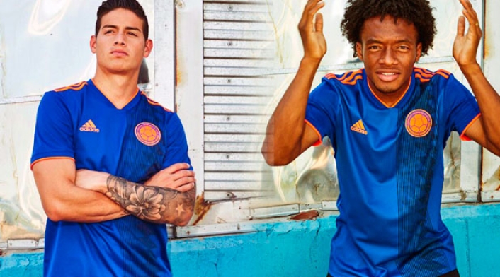 James-Rodríguez-y-Cuadrado-con-la-nueva-camiseta-redes-sociales.jpg