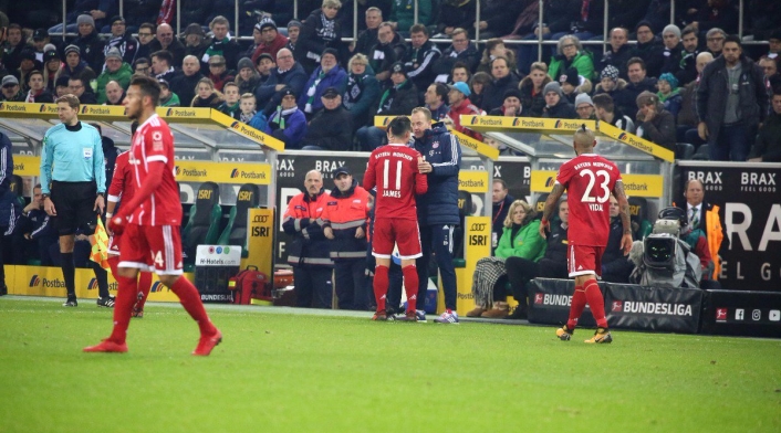 JamesRodrigezGolpeBayern1OFICIAL.jpg