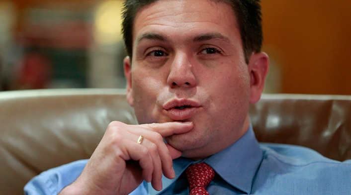 juancarlospinzoncolprensa.jpg