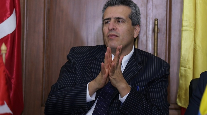 LuisFernandoVelascoLiberalCOLPRENSA.jpg