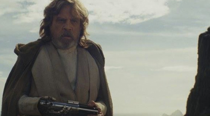LukeSkywalerLastJediOFICIAL.jpg