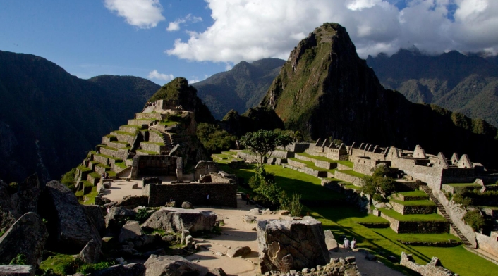 MachuPicchuPerúFotoSuminLAFM.jpg