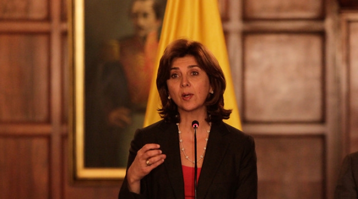 Maria-Angela-Holguin-Colprensa-Diego-Pineda.jpg