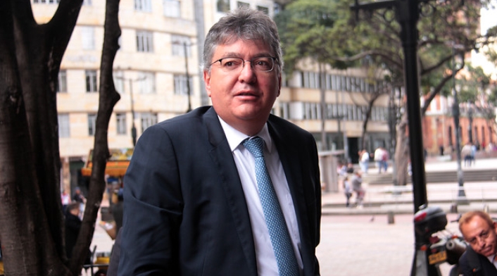 Mauricio-Cárdenas-LA-FM-Colprensa.jpg