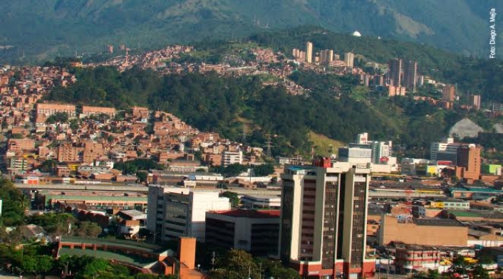 Medellín-LA-FM.jpg