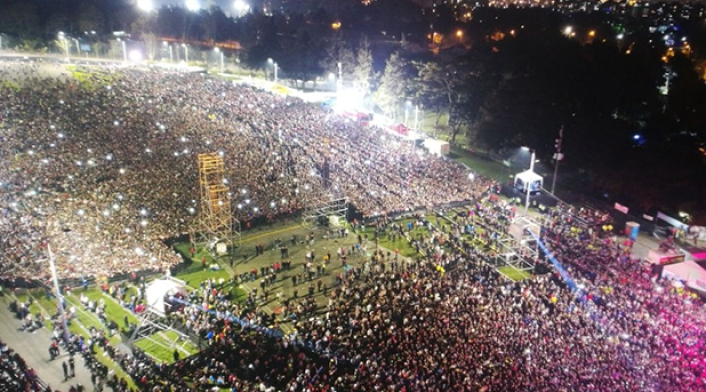 MegalandFotoOficial1.jpg