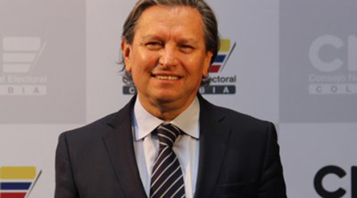 NOVOA.jpg