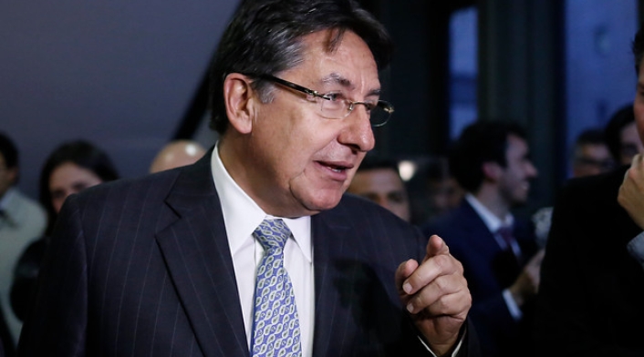 Nestor-humberto-martínez-Colprensa-Juan-Páez1.jpg