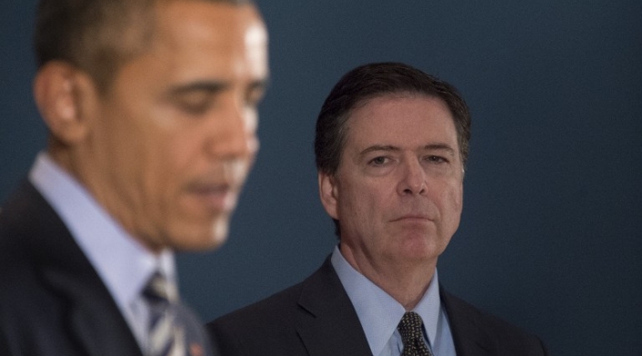 Obama-y-director-del-FBI-AFP.jpg