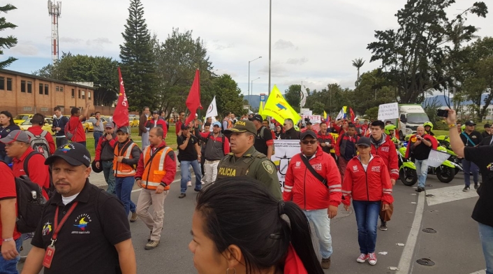 Pilotos-LA-FM.jpg