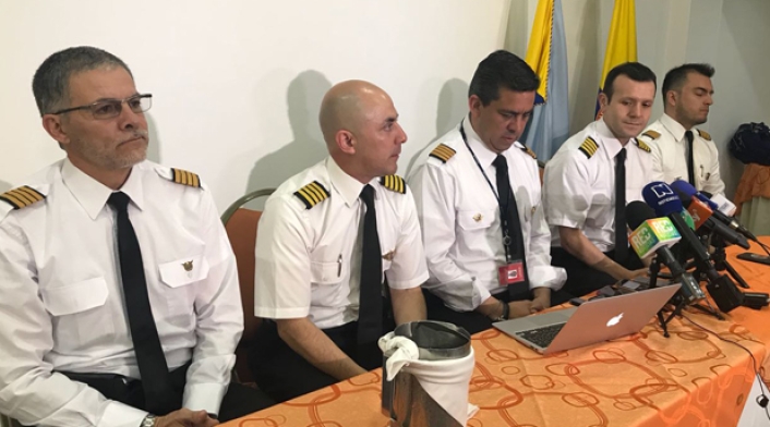 Pilotos-de-Avianca-LA-FM.jpg