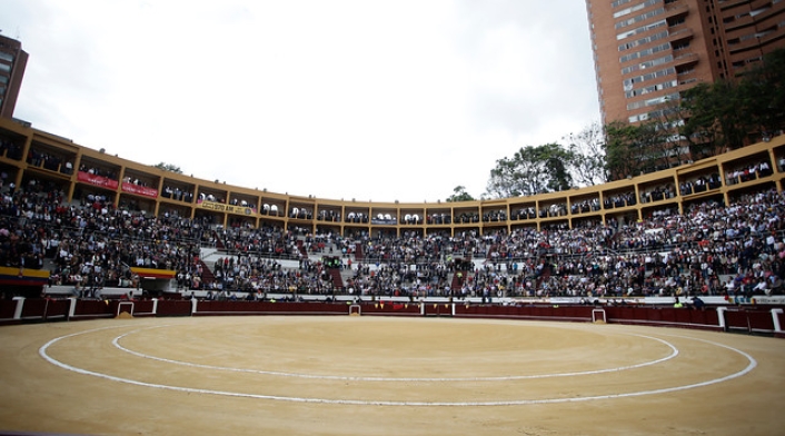 Plaza-de-toros-Colprensa-Juan-Páez-1.jpg