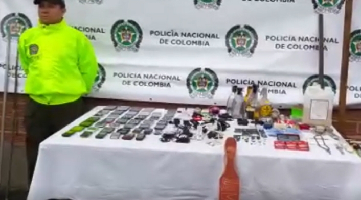 PoliciaRefCarcelRionegro1.jpg