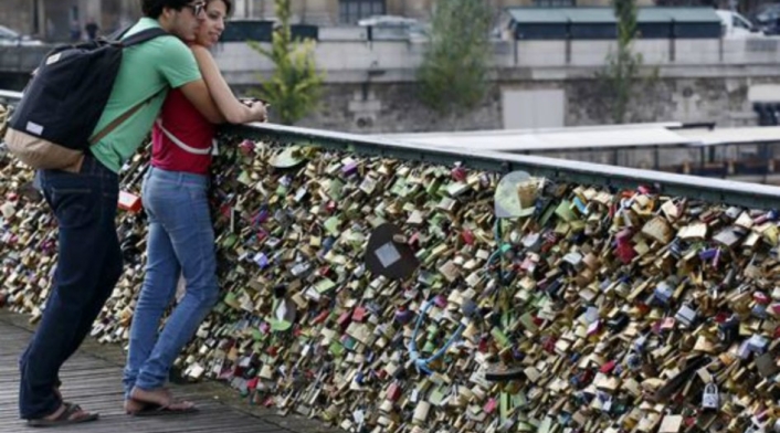 Pont-Neuf-AFP.jpg