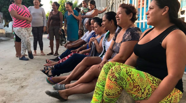 Protesta-Mujeres-Santa-Marta.jpg