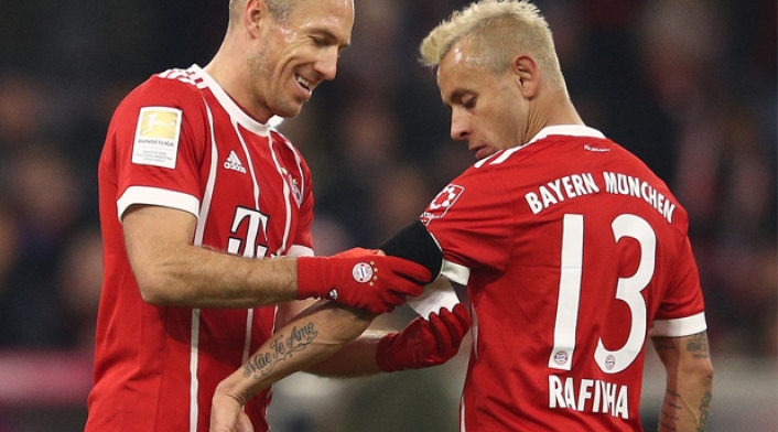 RobbenRafinhaFotoOFICIALBAYERN1.jpg