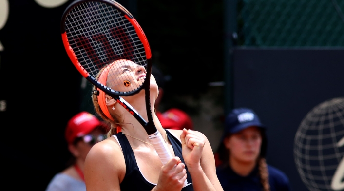 SCHMIEDLOVA-CAMPEONA-9.jpg