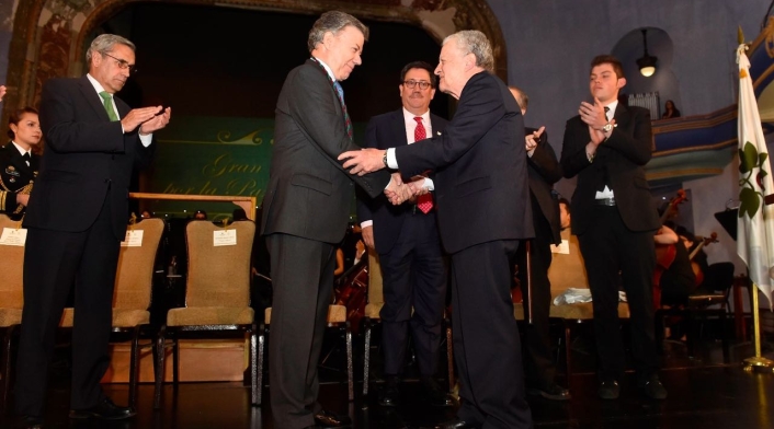 Santos-LAFm-presidencia3.jpg