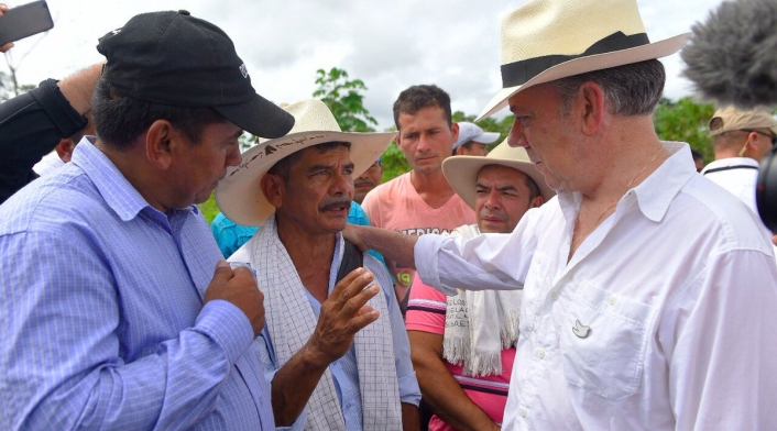 Santos-Presidencia-2.jpg