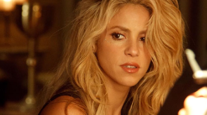 Shakira-dorado.jpg