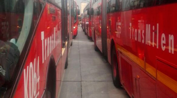 Transmilenio-LA-FM1.jpg