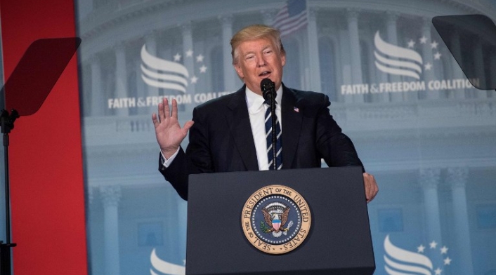 Trump-LA-FM-AFP-8.jpg