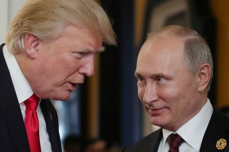 Trump-Putin-LA-FM-AFP.jpg
