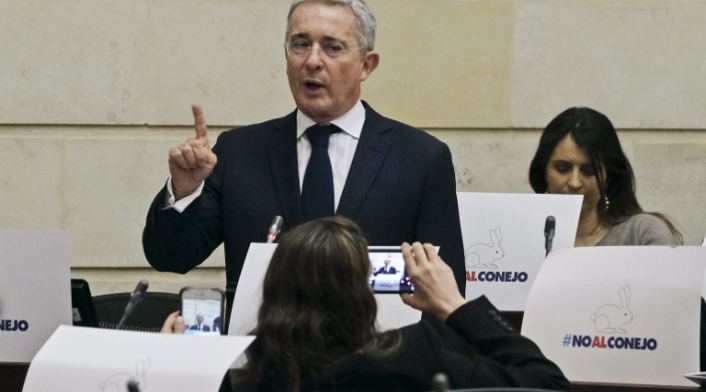 Uribe-AFP.jpg