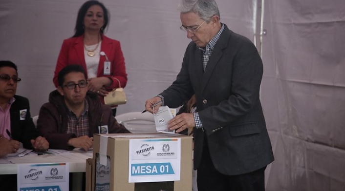 Uribe-plebiscito-Colprensa-Luisa-González.jpg