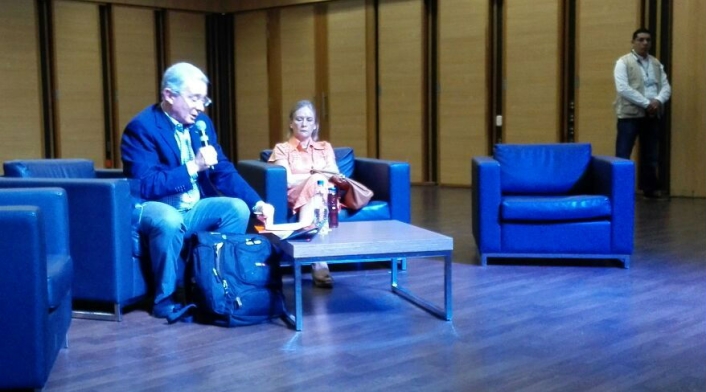 Uribe_Conversatorio.jpg