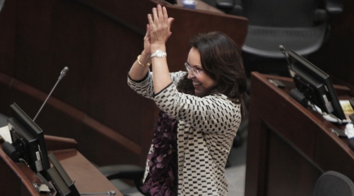 VivianeMoralesRefCOLPRENSA.jpg
