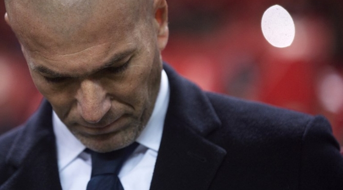 ZIDANEMADRIDAFPCOPALAFM1.jpg