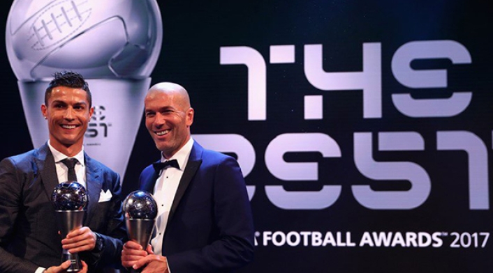 ZidaneCristianoTheBestFOTOFIFA.jpg