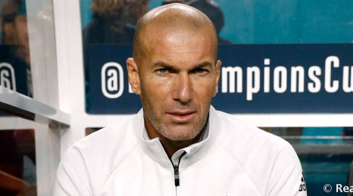 ZidaneMadridOFICIAL1.jpg