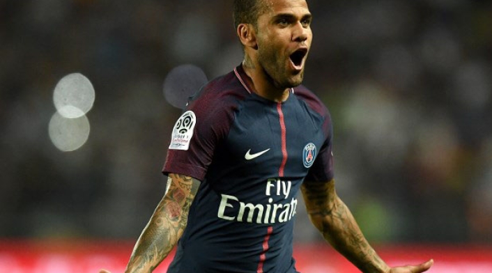 alves.jpg