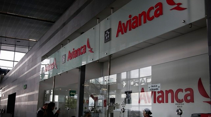 aviancacolprensavueloslafm.jpg