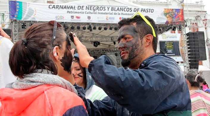 carnavaldenegrosyblancos.jpg