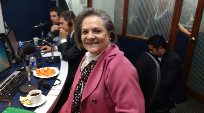 claralopezlafm7.jpg