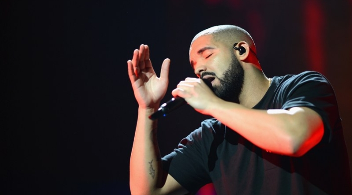 drake-mustache-2.jpg