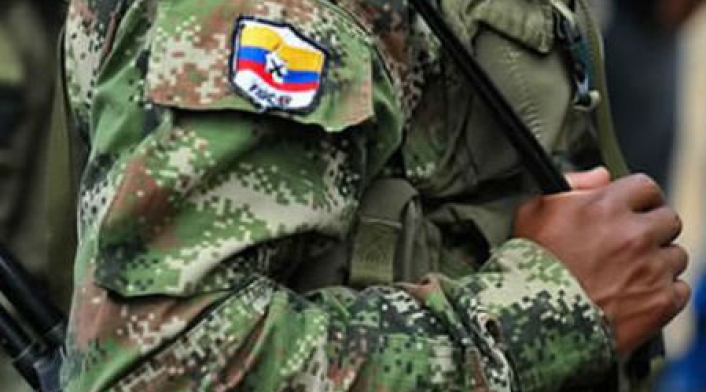 farc-con-uniforme-afp16.jpg