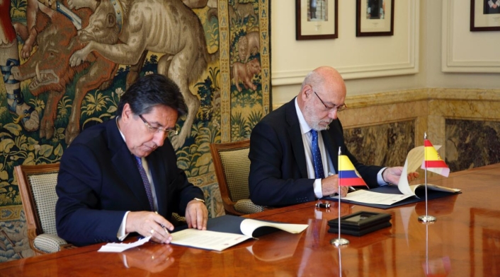 fiscalescolombiaespañaOFICIAL1.jpg