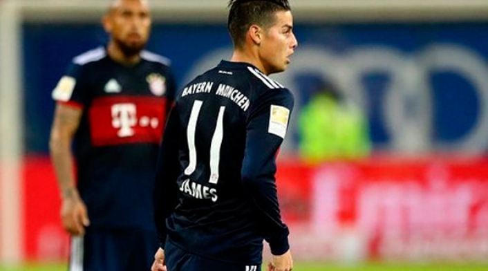 jamesbayernazul.jpg