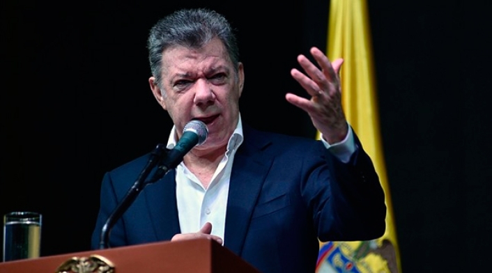 juanmanuelsantoscolprensa1.jpg