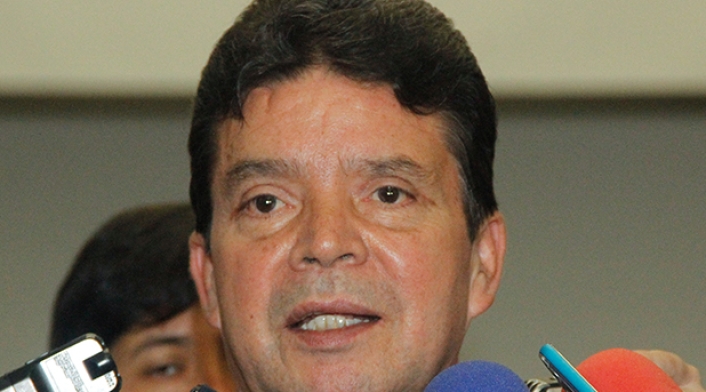 juliorobertogomezcolprensa.jpg