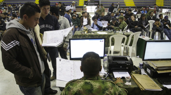 Remisos buscando normalizar su situación militar. Remisos buscando normalizar su situación militar.
