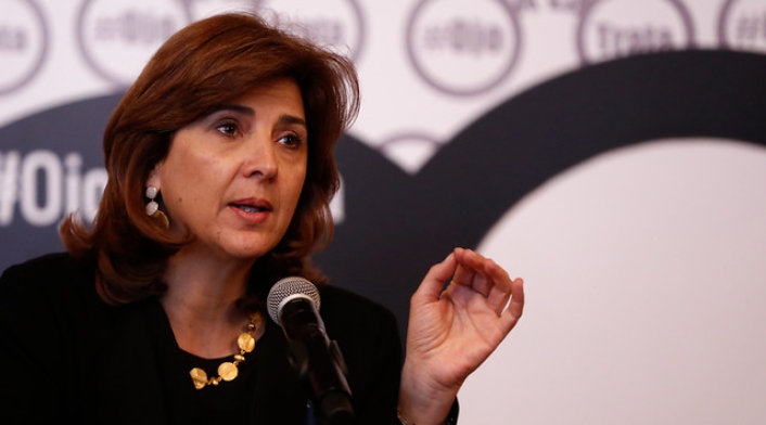 mariaangelaholguincolprensa.jpg