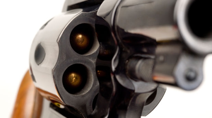 pistola-Ingimage.jpg