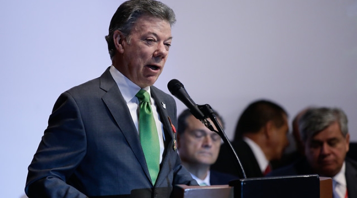 santos8.jpg