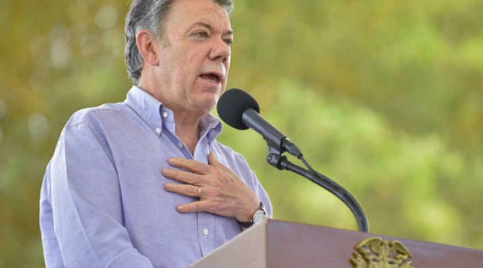 santosenado.jpg